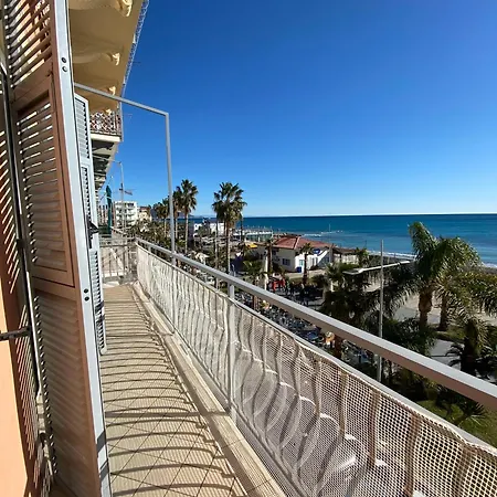 Sul Mare Apartment Loano